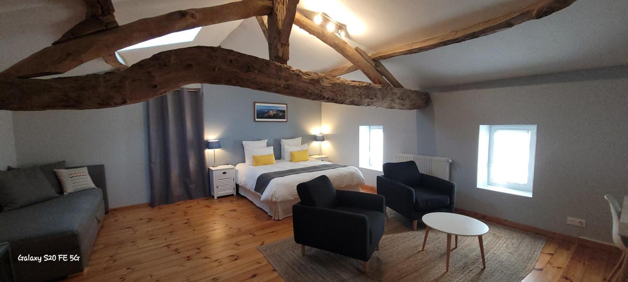 Bed and Breakfast La Vigneraie De Laura Sainte-Colombe  Exterior foto