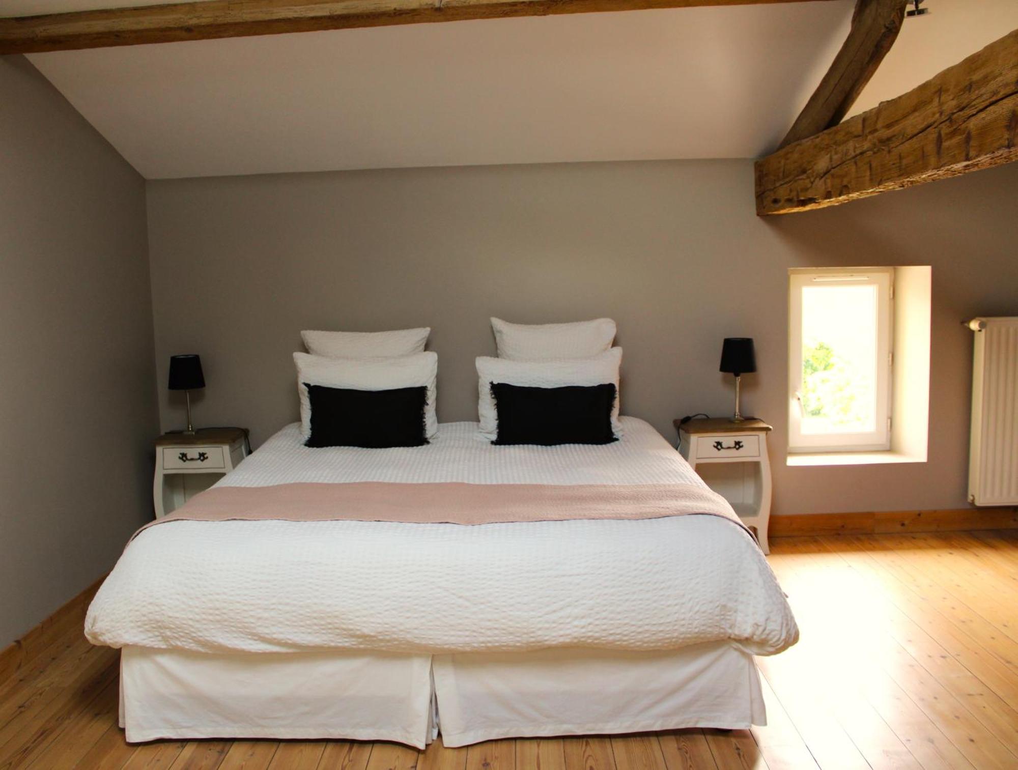 Bed and Breakfast La Vigneraie De Laura Sainte-Colombe  Exterior foto